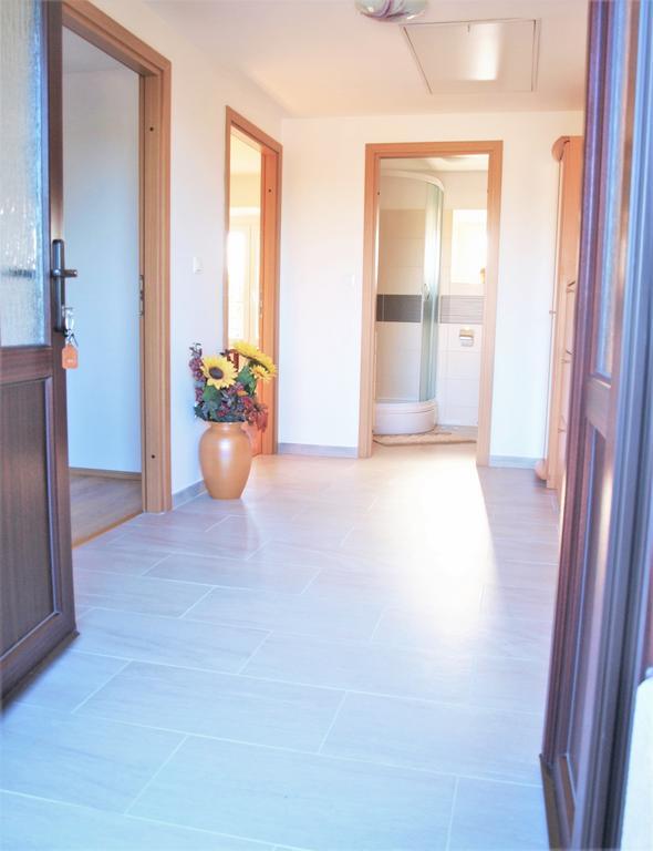 Apartment Rado Vrbnik Luaran gambar