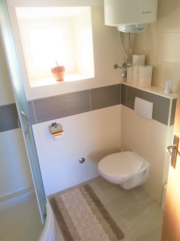 Apartment Rado Vrbnik Luaran gambar